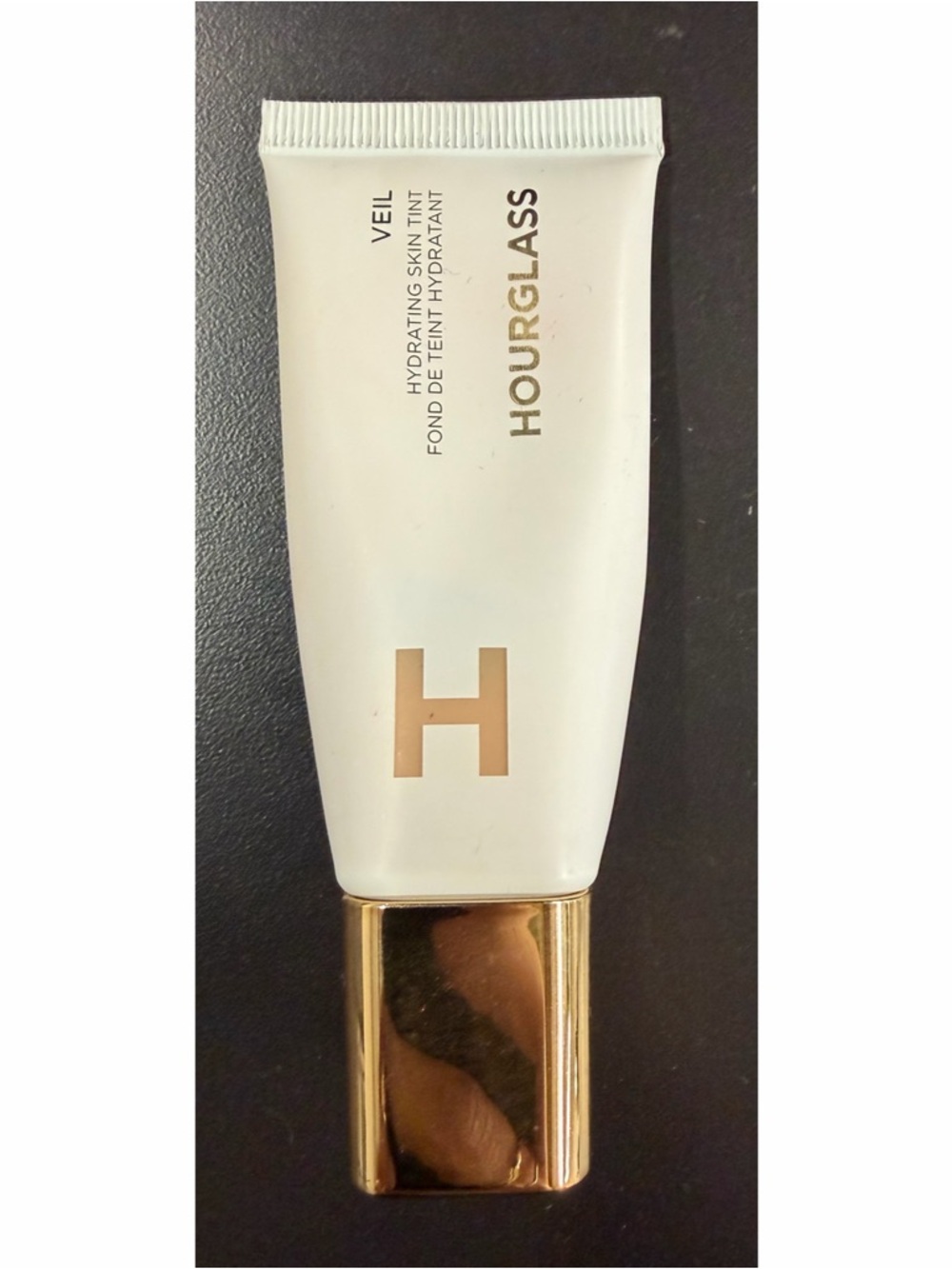 Hourglass Veil Hydrating Skin Tint